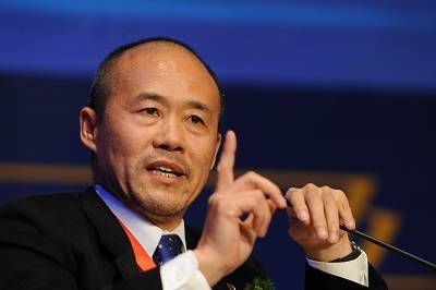 王石 中国房价不会大幅下跌 市场长期看好