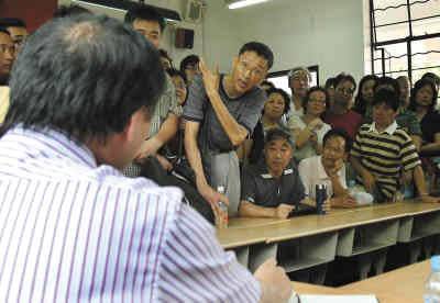 万科与 倒楼 首次接触 无果而散