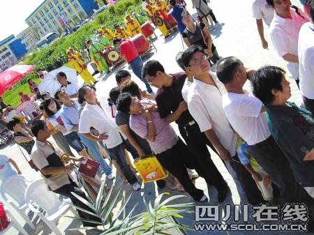 后市仍陷迷茫 成都楼市又现排号热