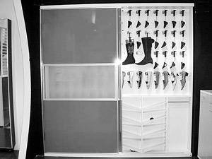 以鞋柜为中心谢尘埃于门外 小物件大学问,资讯网址:www.028f.com/nei/news8_11318.html 以鞋柜为中心谢尘埃于门外 小物件大学问