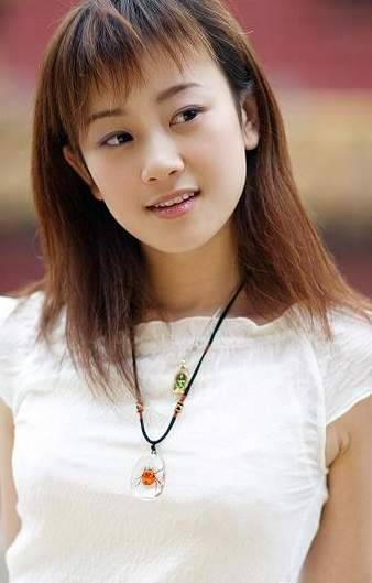 千娇百媚 看深圳各售楼处的美女售楼小姐