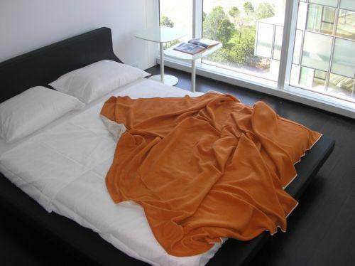 良好睡眠睡床摆放很重要 注意事项不可小视,资讯网址:www.028f.com/nei/news11_7960.html 良好睡眠睡床摆放很重要 注意事项不可小视