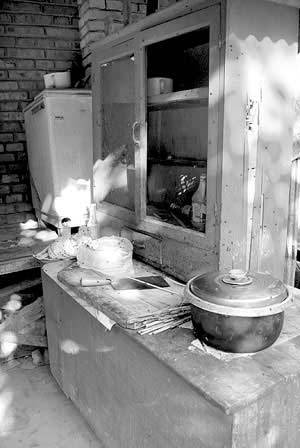 震撼 荧屏上光彩照人的二线演员住房大揭密 图 ,资讯网址:www.028f.com/nei/news7_8955.html 震撼 荧屏上光彩照人的二线演员住房大揭密 图