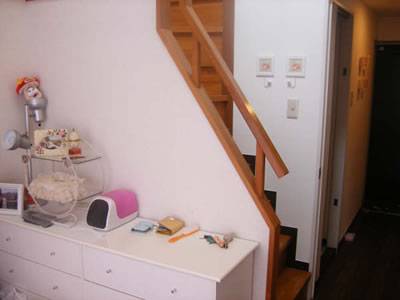 成都27平小跃层蜗居 打造温馨舒适小小家