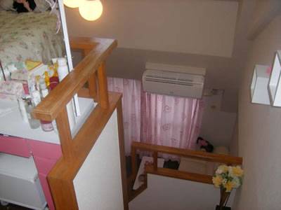 成都27平小跃层蜗居 打造温馨舒适小小家