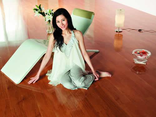 4招让您轻松选出优质漆面地板