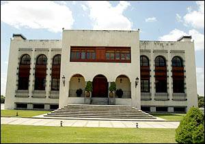 萨达姆的14幢豪华别墅 一栋价值1500万美元 图 