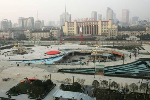 天府广场地面景观已完全呈现