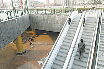天府广场地面景观已完全呈现