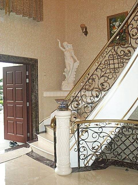  林妹妹 陈晓旭出家引关注 豪宅归属成悬念 图