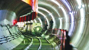 地下十三米 成都地铁1号线1期成功,资讯网址:www.028f.com/nei/news7_12946.html 地下十三米 成都地铁1号线1期成功