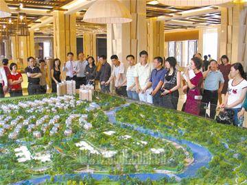 四月楼市 超高层物业现井喷