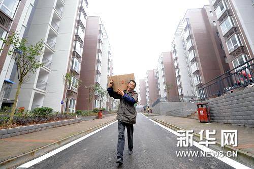 胡锦涛 加快保障房建设 加强房地产市场调控