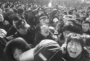 房价过高城市限购多套房 国务院研制税收政策