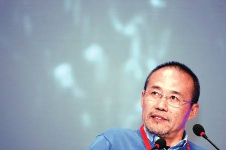 60岁王石没有退休而是 淡化 