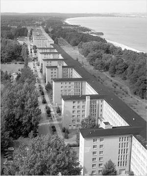 希特勒曾建一万套海景房 现如何处理难倒政府