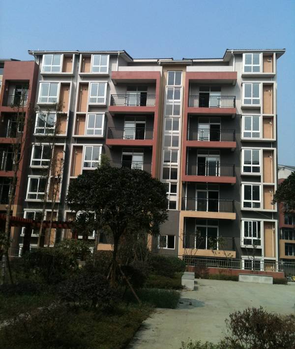 3900元 平米 买海宁皮革城对面绝版多层洋房