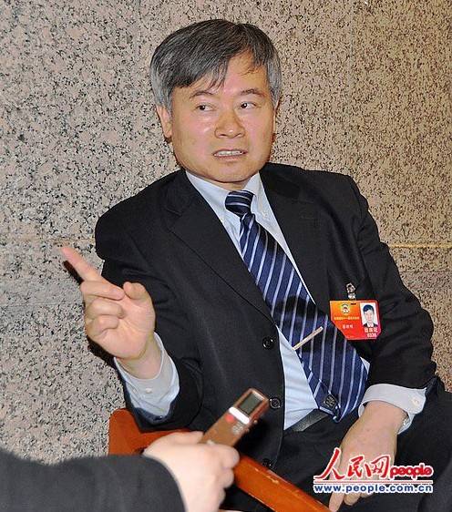  土地委员 谈楼市 宏观调控政策不能松动