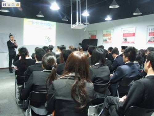  培训是员工最好的福利 满堂红2012培训新版块