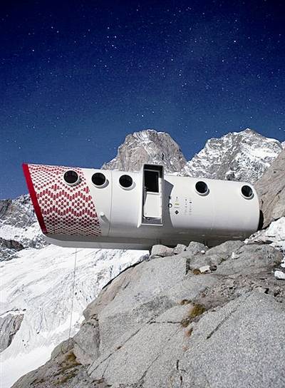 阿尔卑斯山峭壁上建旅馆 造价接近两百万元