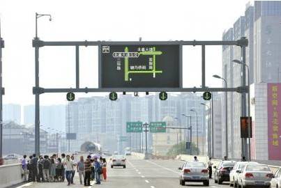 智能交通管控系统 新二环高科技避堵,资讯网址:www.028f.com/nei/news7_93251.html 智能交通管控系统 新二环高科技避堵