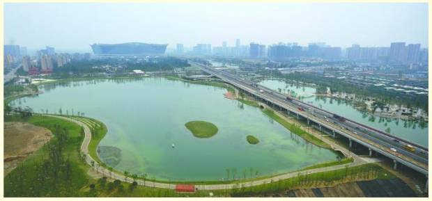 锦城湖都市繁华处