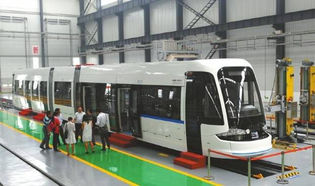 成都首条有轨电车将铺轨 能装能跑不聒噪