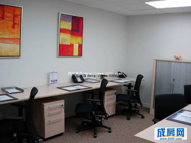 雷格斯商务服务时代广场中心户型图,点击放大