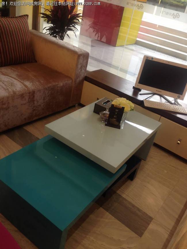 乐佳广场样板间图,点击放大