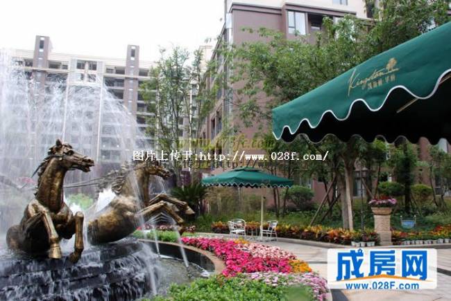 凯斯顿华府三期小区环境,点击放大