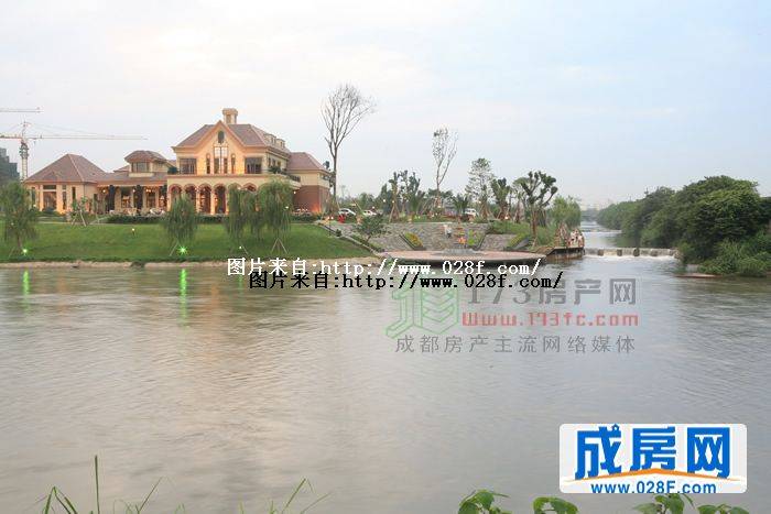 润扬·双河鹭岛小区环境,点击放大